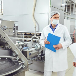 РАБОТНИКИ/ЦЫ НА ПИЩЕВОЕ ПРЕДПРИЯТИЕ